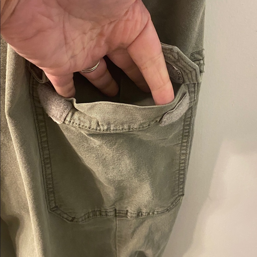 American Eagle Stretch Classic Bootcut Cargo Pant… - image 12